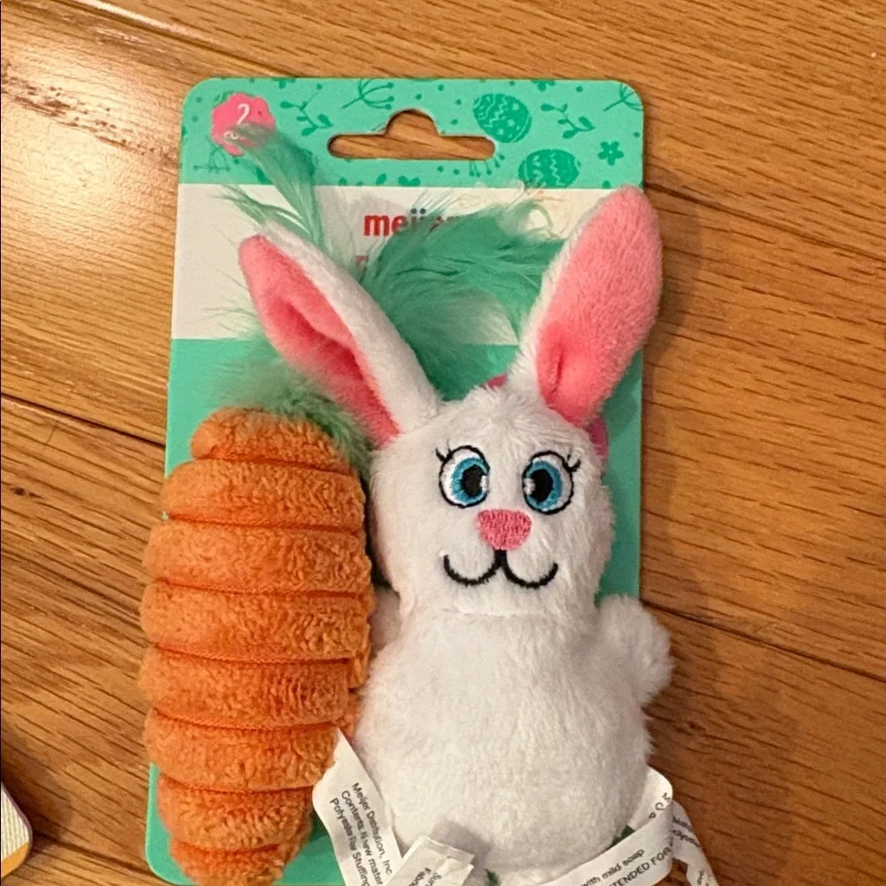 PEEPS Cat Toys Plush bunnies & Jingle Balls. Brown bunny & bunny w/carrot.